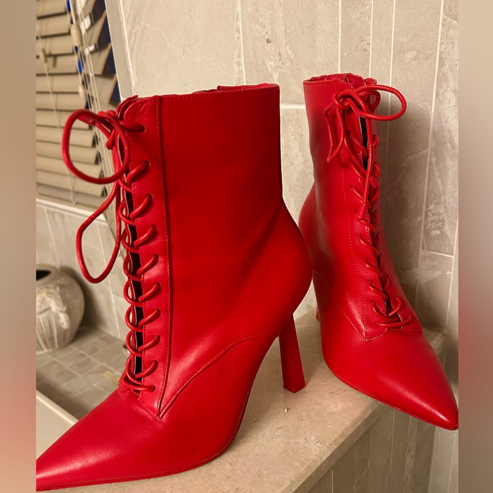 Aldo Red Lace-Up Ankle Boots - Picture 2 of 9